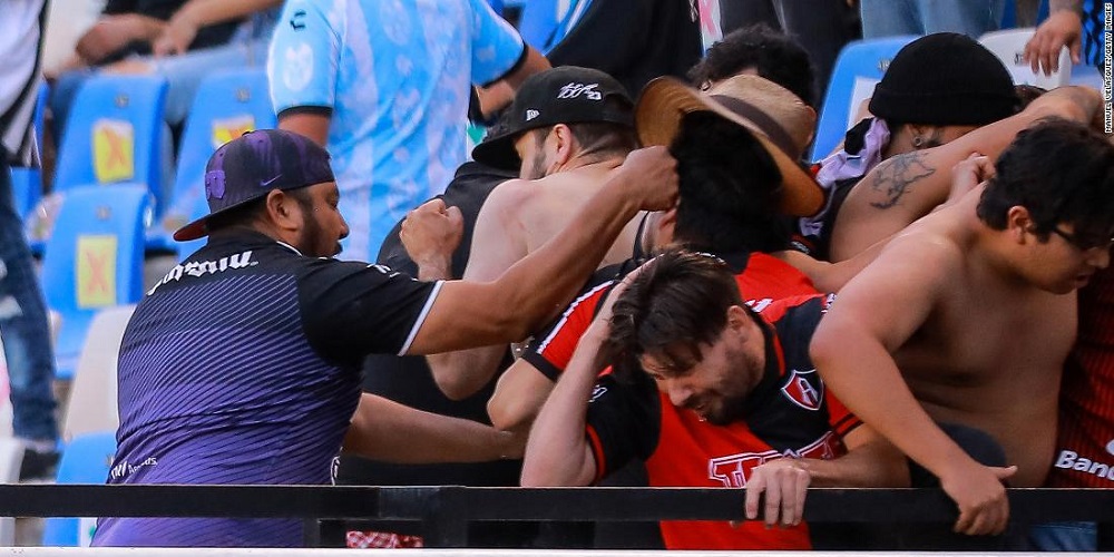 شورش هولناک در فوتبال مکزیک