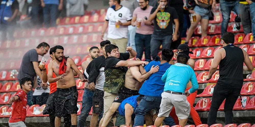 شورش هولناک در فوتبال مکزیک