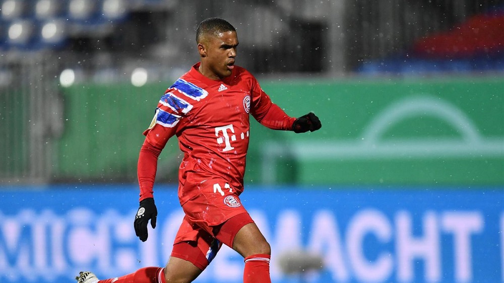 داگلاس کاستا - عکس های فوتبالی داگلاس کاستا