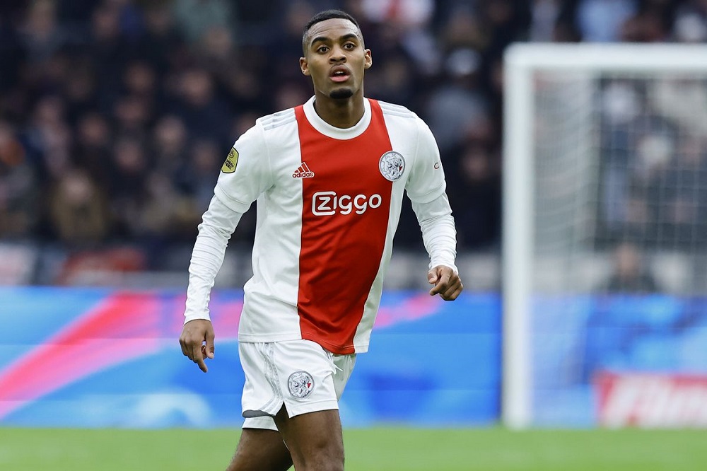 رایان گراونبرخ - عکس های فوتبالی رایان گراونبرخ