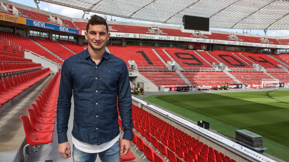 لوکاس آلاریو - عکس های فوتبالی لوکاس آلاریو