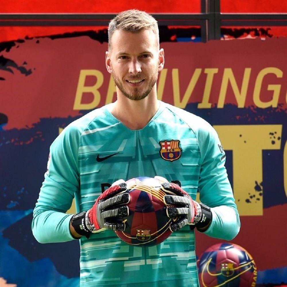 نتو - عکس های فوتبالی نتو