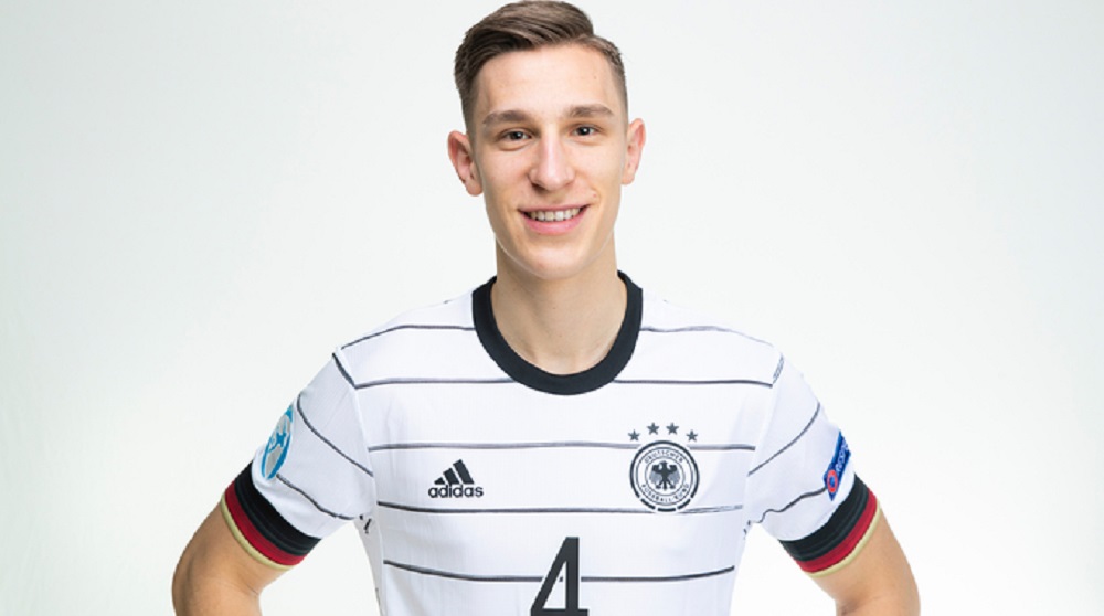 نیکو اشلوتربک - عکس های فوتبالی نیکو اشلوتربک