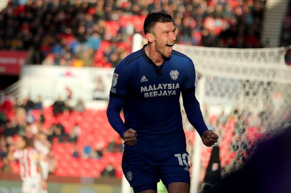 کیفر مور - عکس های فوتبالی کیفر مور