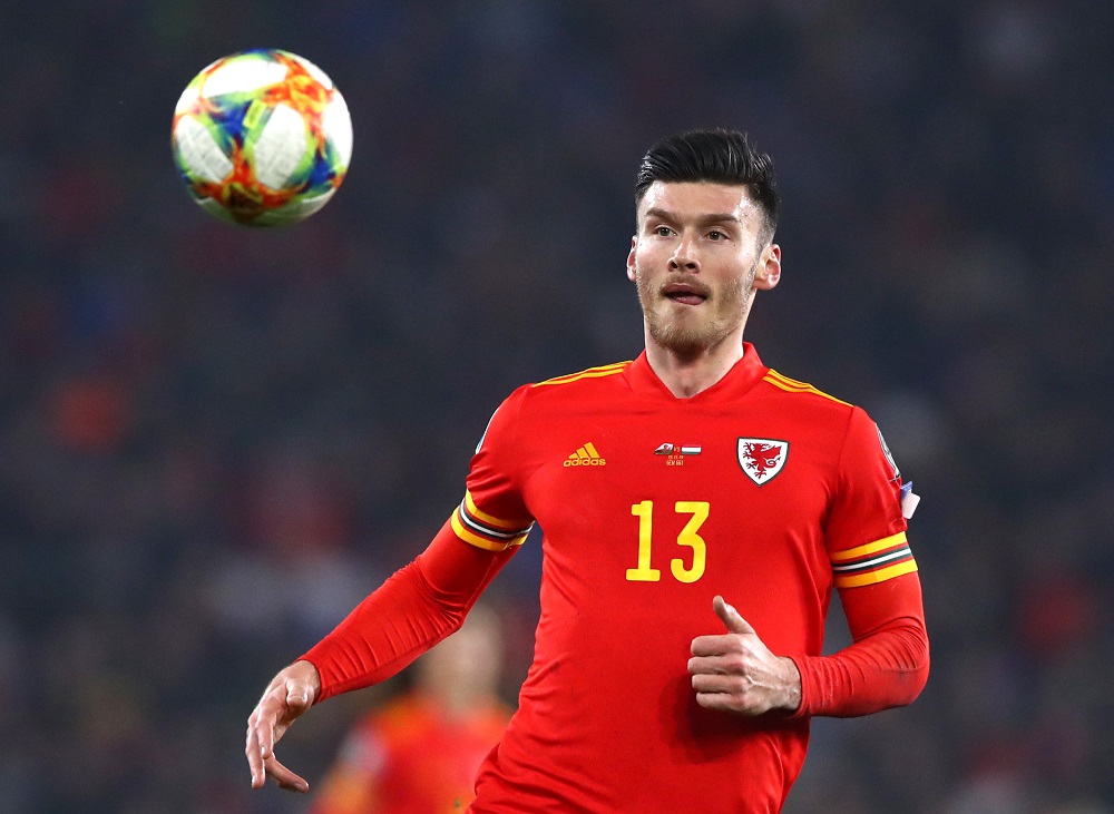 کیفر مور - عکس های فوتبالی کیفر مور