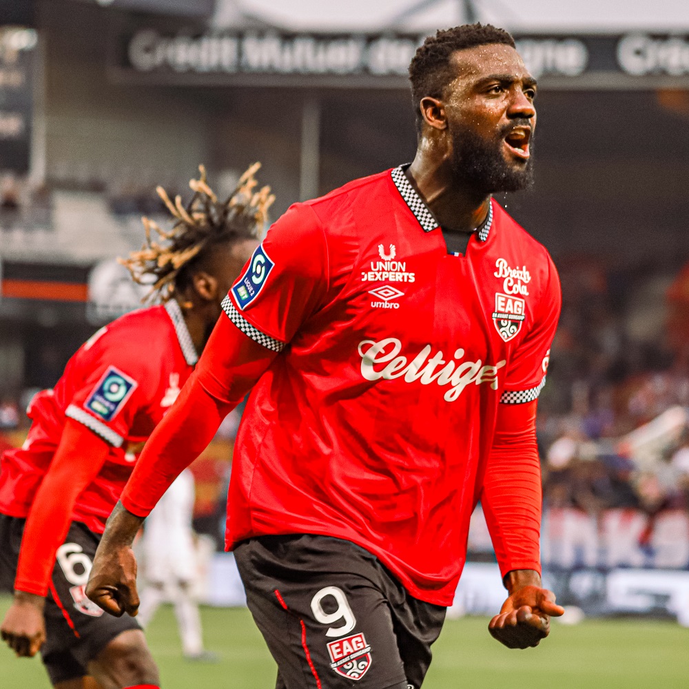 فرانسدی پیِرو - عکس های فوتبالی فرانسدی پیِرو