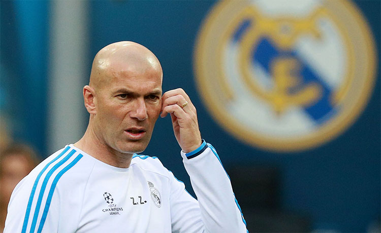 زینالدین زیدان - عکس های فوتبالی زینالدین زیدان