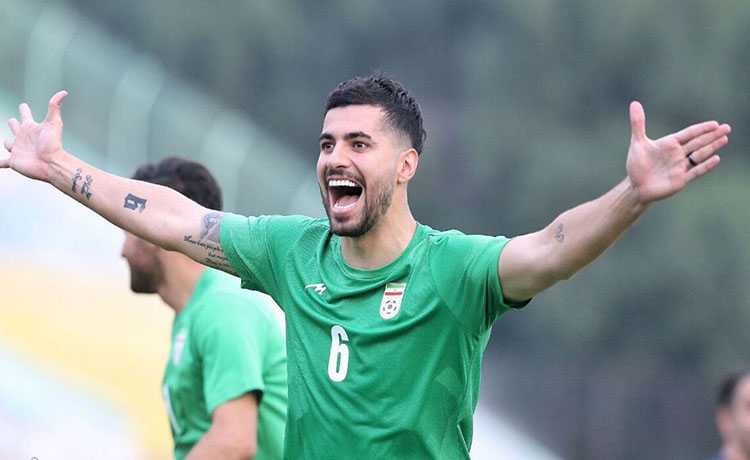 سعید عزتاللهی - عکس های فوتبالی سعید عزتاللهی