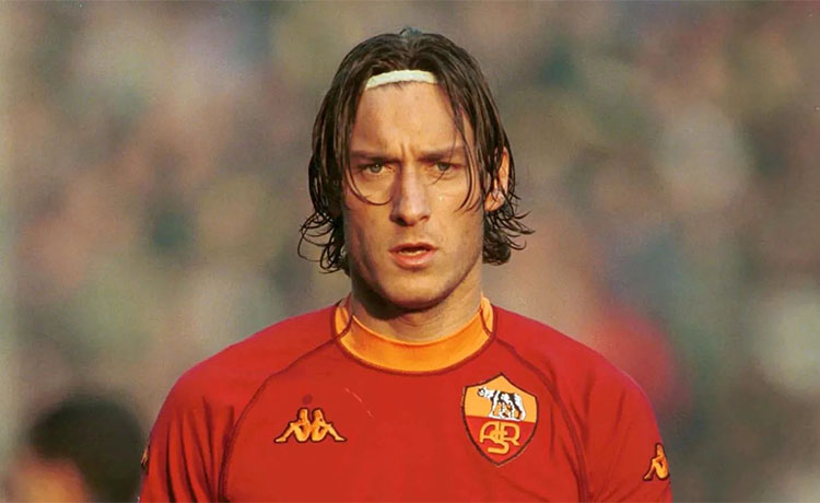 فرانچسکو توتی - عکس های فوتبالی فرانچسکو توتی