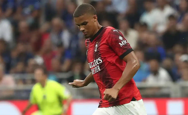 مالیک تیاو - عکس های فوتبالی مالیک تیاو