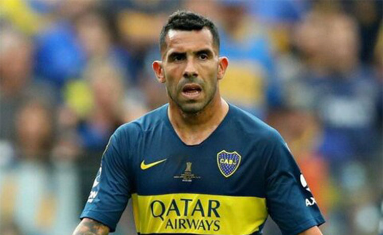 کارلوس توس - عکس های فوتبالی کارلوس توس