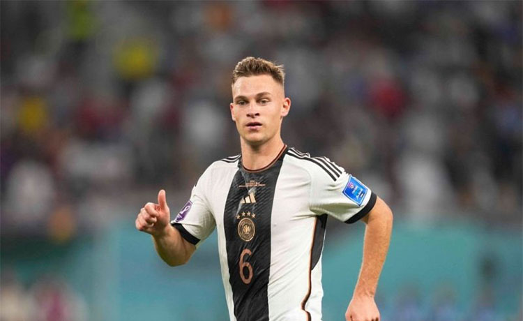 یوشوا کیمیش - عکس های فوتبالی یوشوا کیمیش