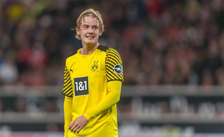 یولیان برانت - عکس های فوتبالی یولیان برانت