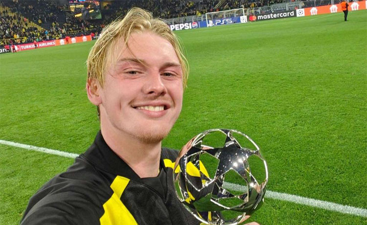 یولیان برانت - عکس های فوتبالی یولیان برانت