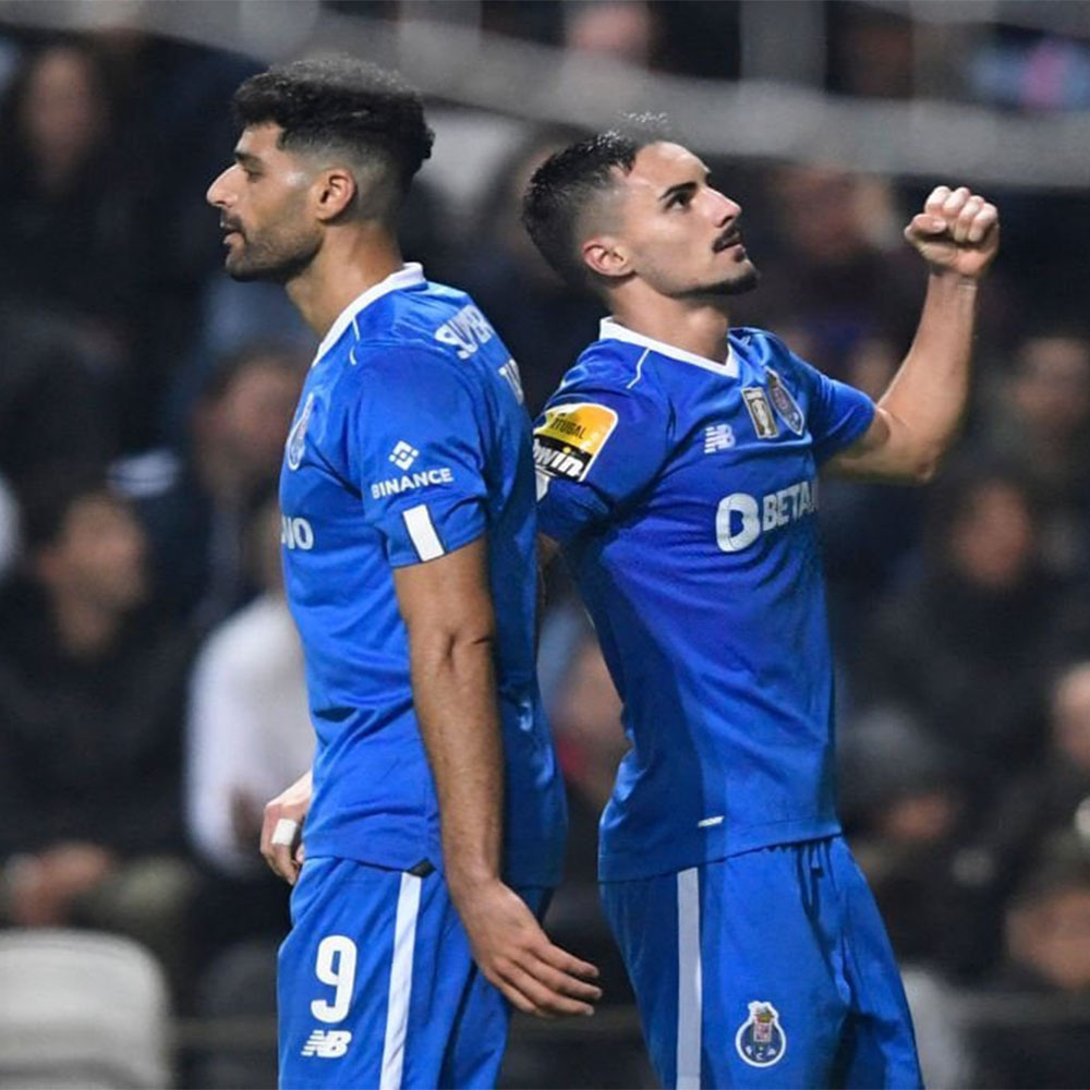 استفن اوستاکیو - عکس های فوتبالی استفن اوستاکیو