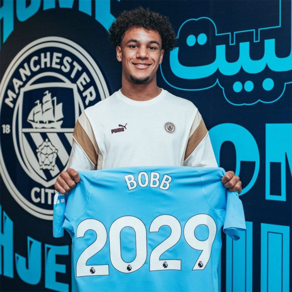 اسکار باب - عکس های فوتبالی اسکار باب