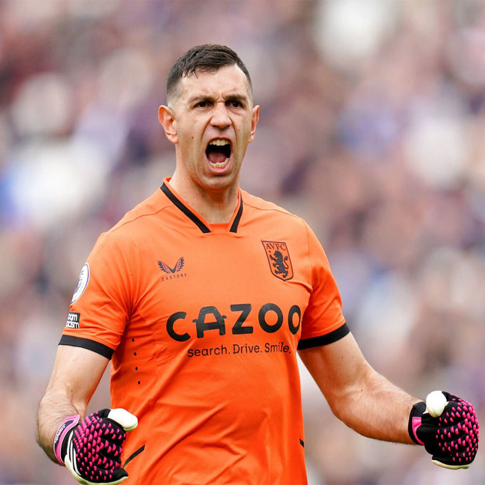 امیلیانو مارتینز - عکس های فوتبالی امیلیانو مارتینز