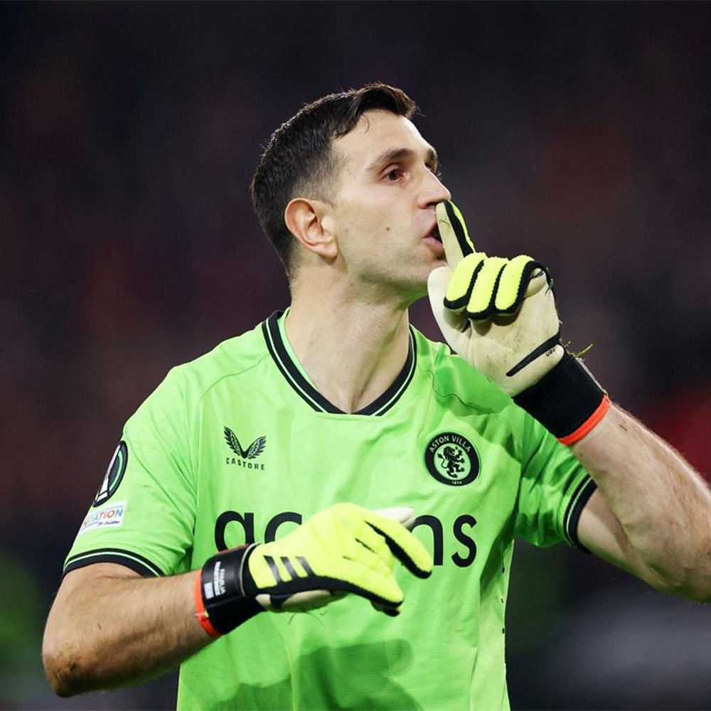 امیلیانو مارتینز - عکس های فوتبالی امیلیانو مارتینز