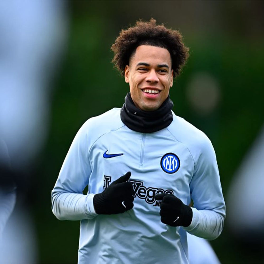 تیجان بیوکنن - عکس های فوتبالی تیجان بیوکنن