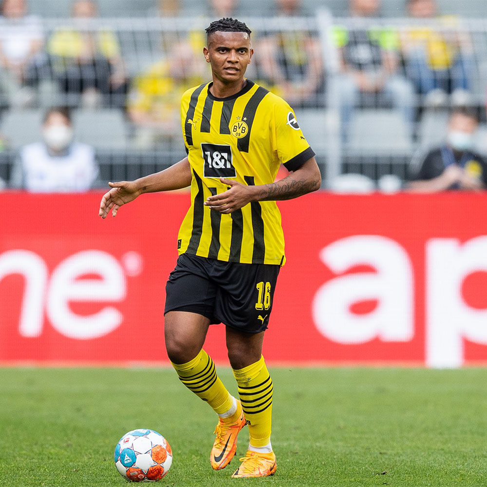 مانوئل آکانجی - عکس های فوتبالی مانوئل آکانجی