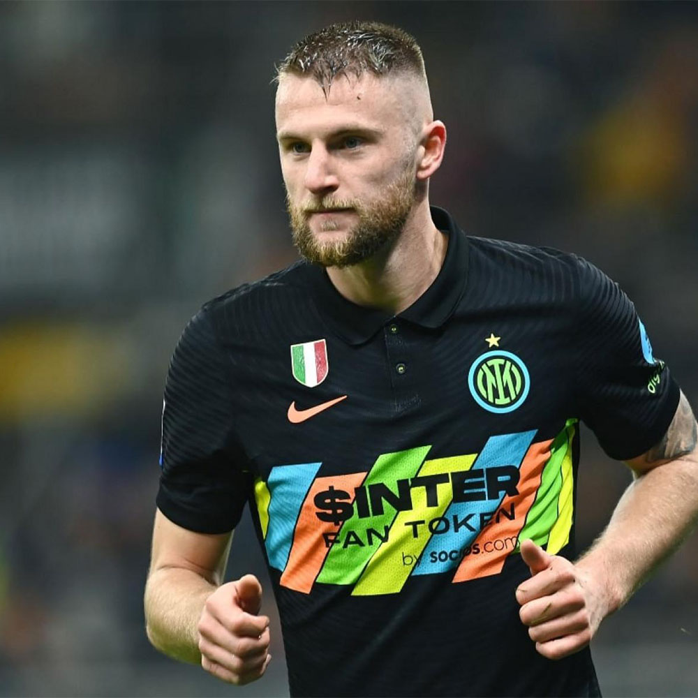 میلان اشکرینیار - عکس های فوتبالی میلان اشکرینیار