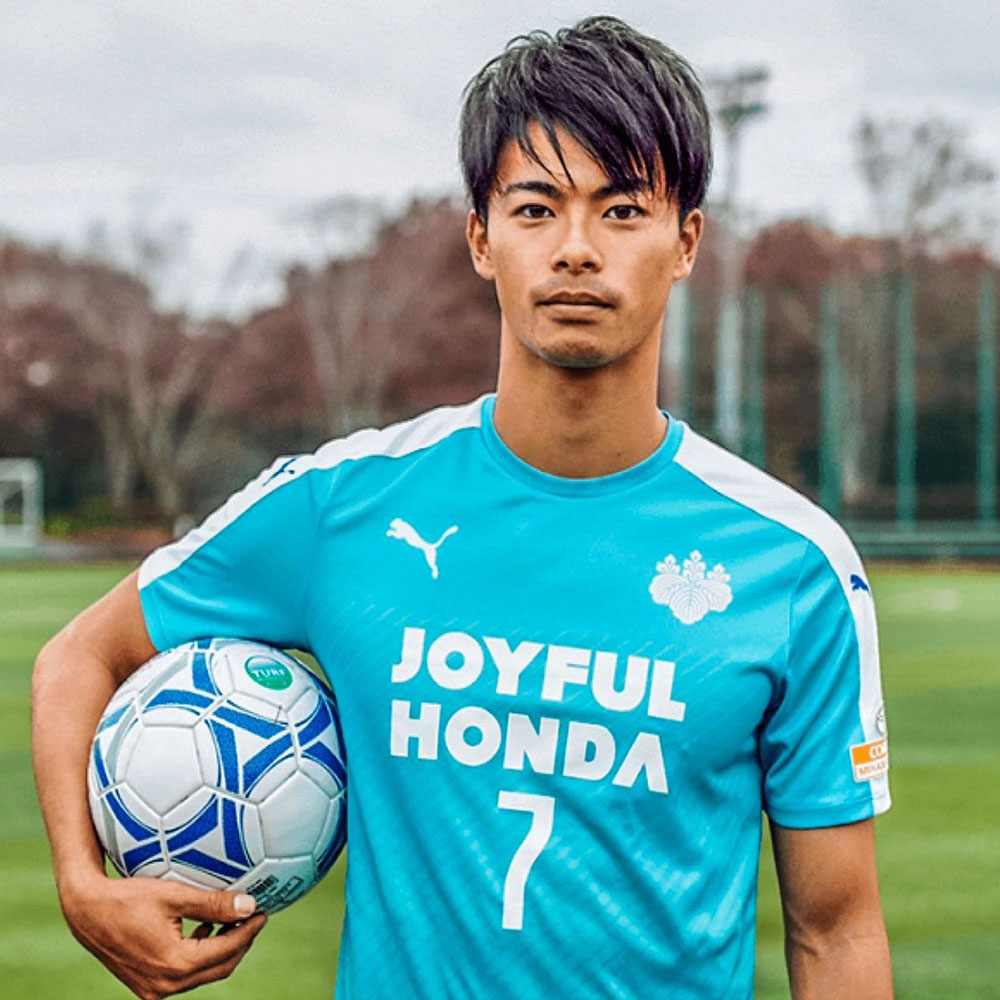 کائورو میتوما - عکس های فوتبالی کائورو میتوما