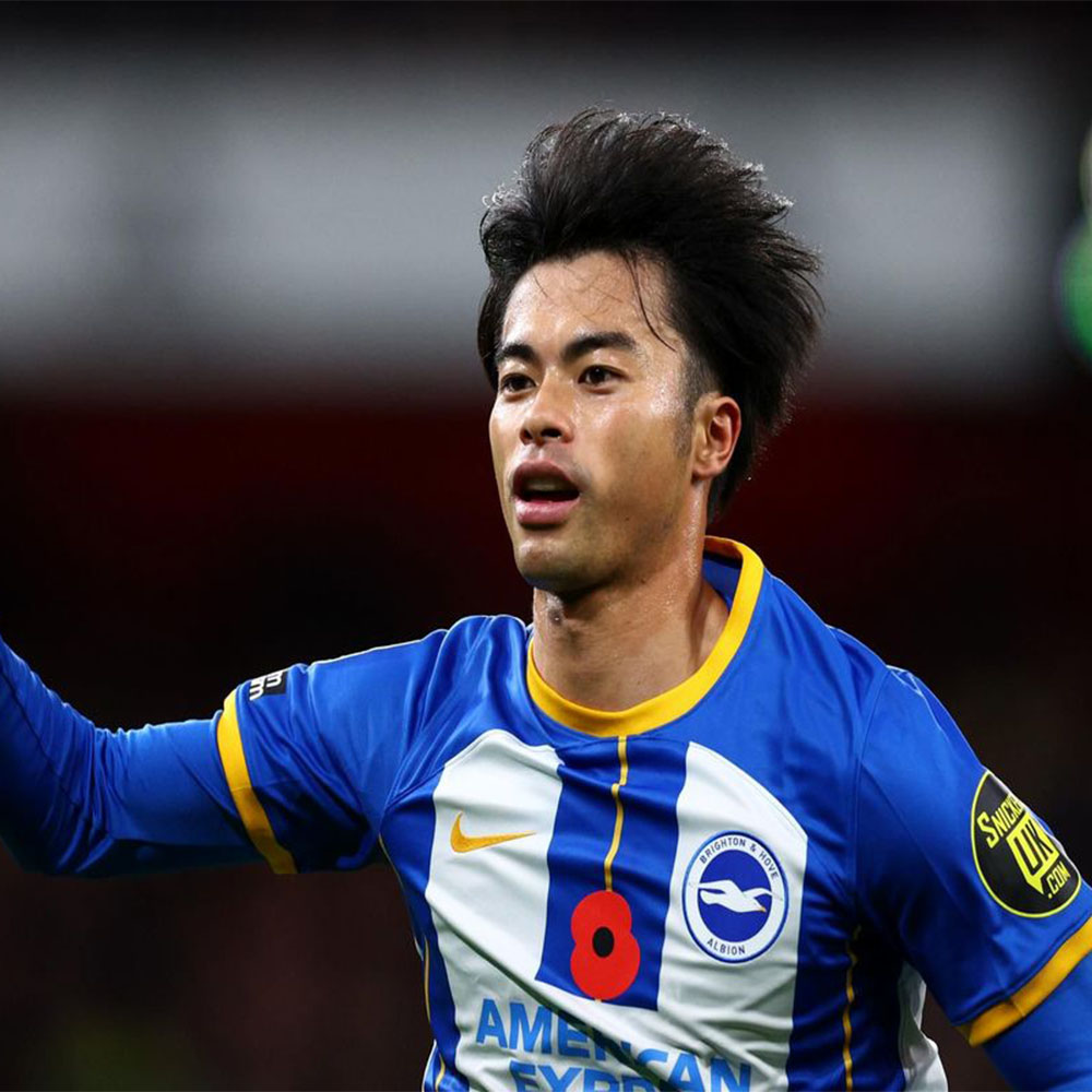 کائورو میتوما - عکس های فوتبالی کائورو میتوما