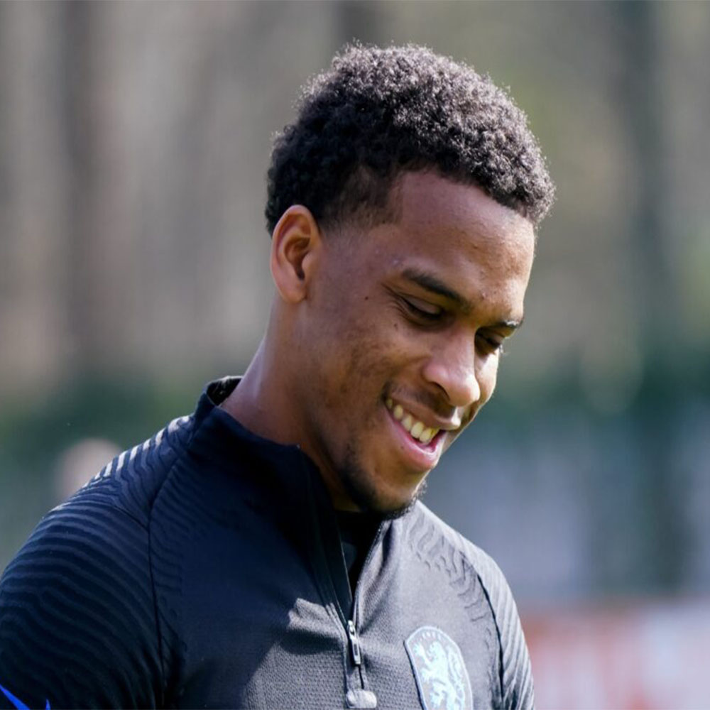 یورین تیمبر - عکس های فوتبالی یورین تیمبر