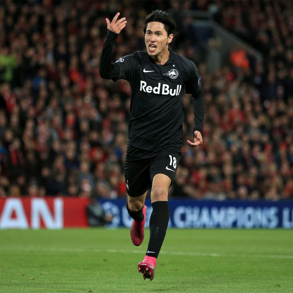 تاکومی مینامینو - عکس های فوتبالی تاکومی مینامینو