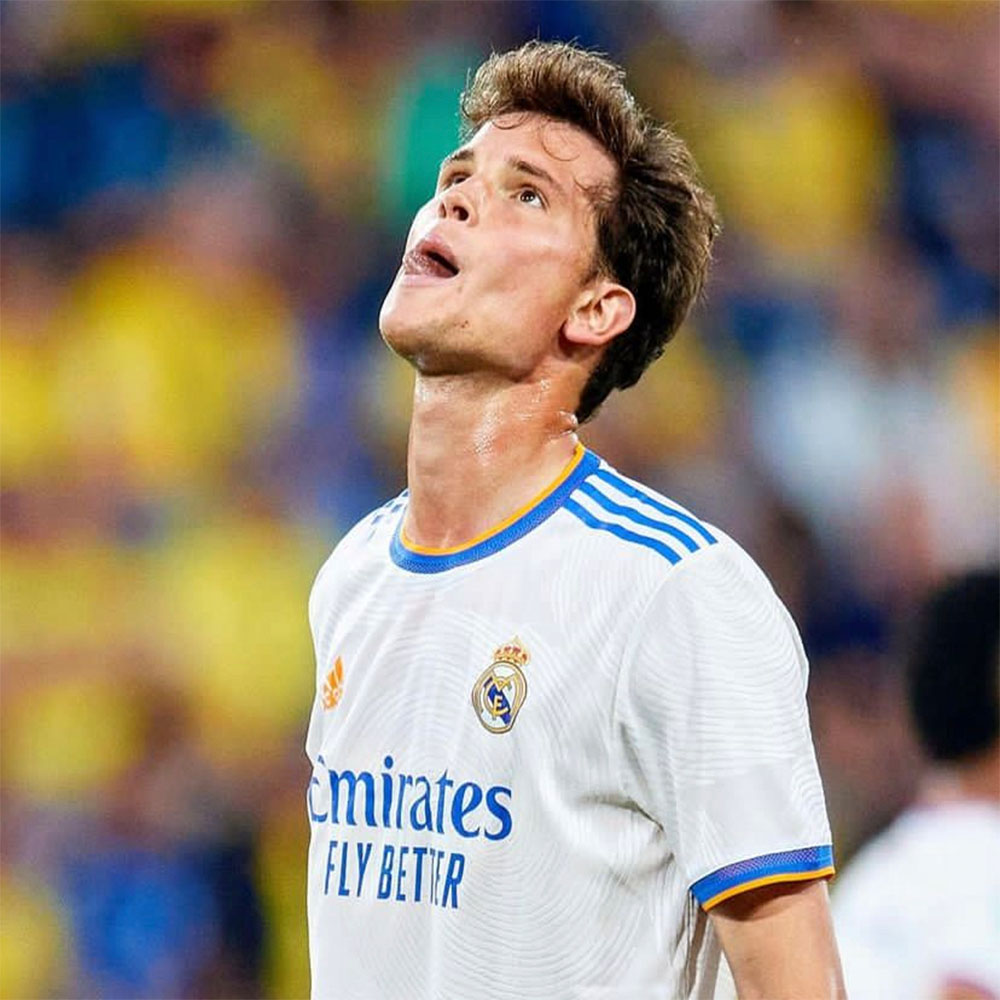 خوانمی لاتاسا - عکس های فوتبالی خوانمی لاتاسا