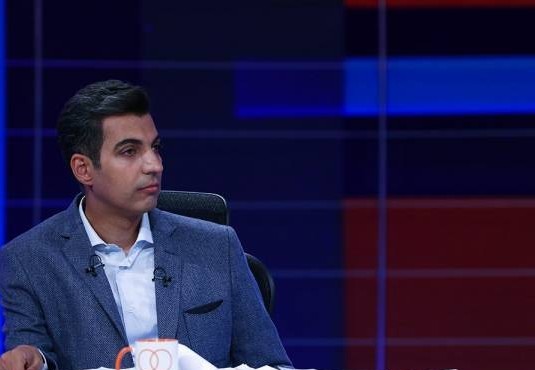 wallpaper Adel Ferdowpour