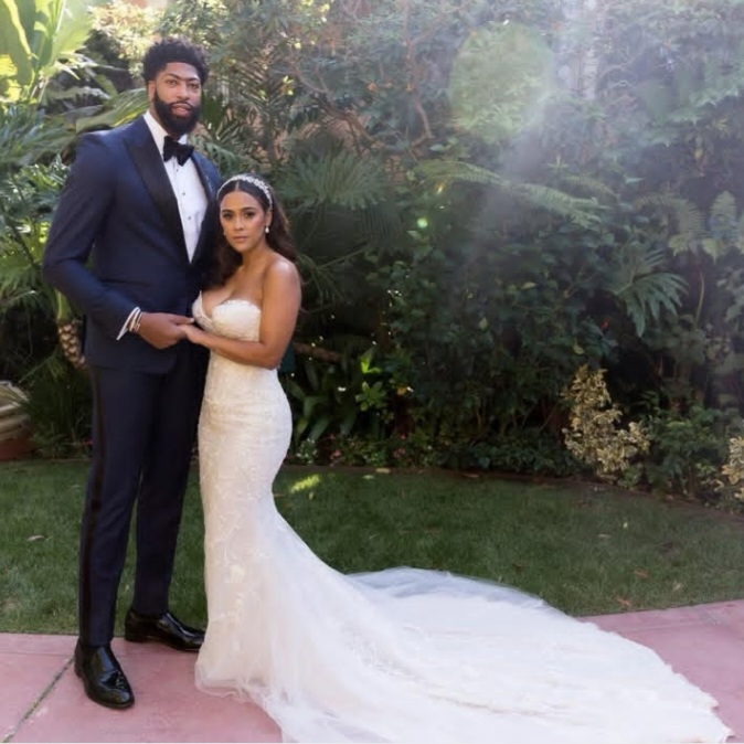 عکس همسر آنتونی دیویس