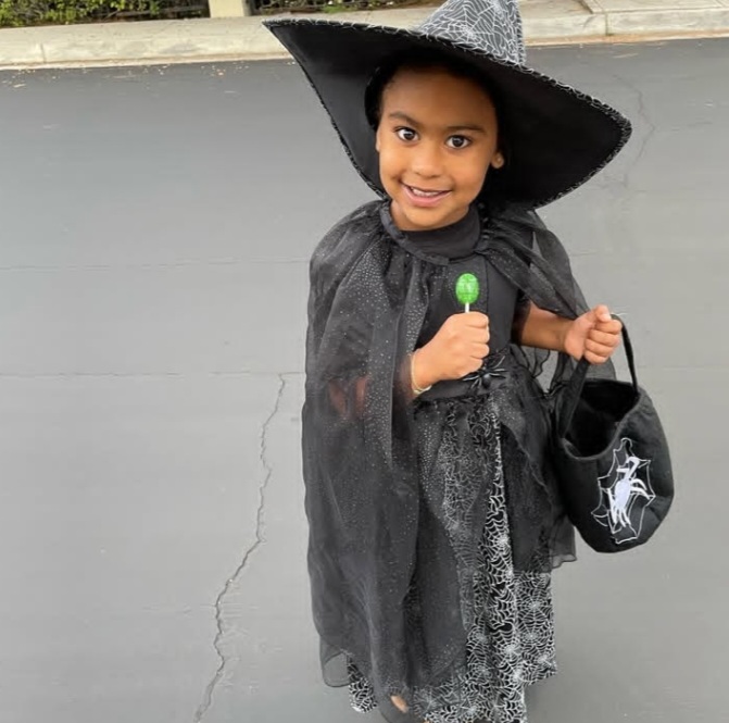 عکس آنتونی دیویس و فرزندانش