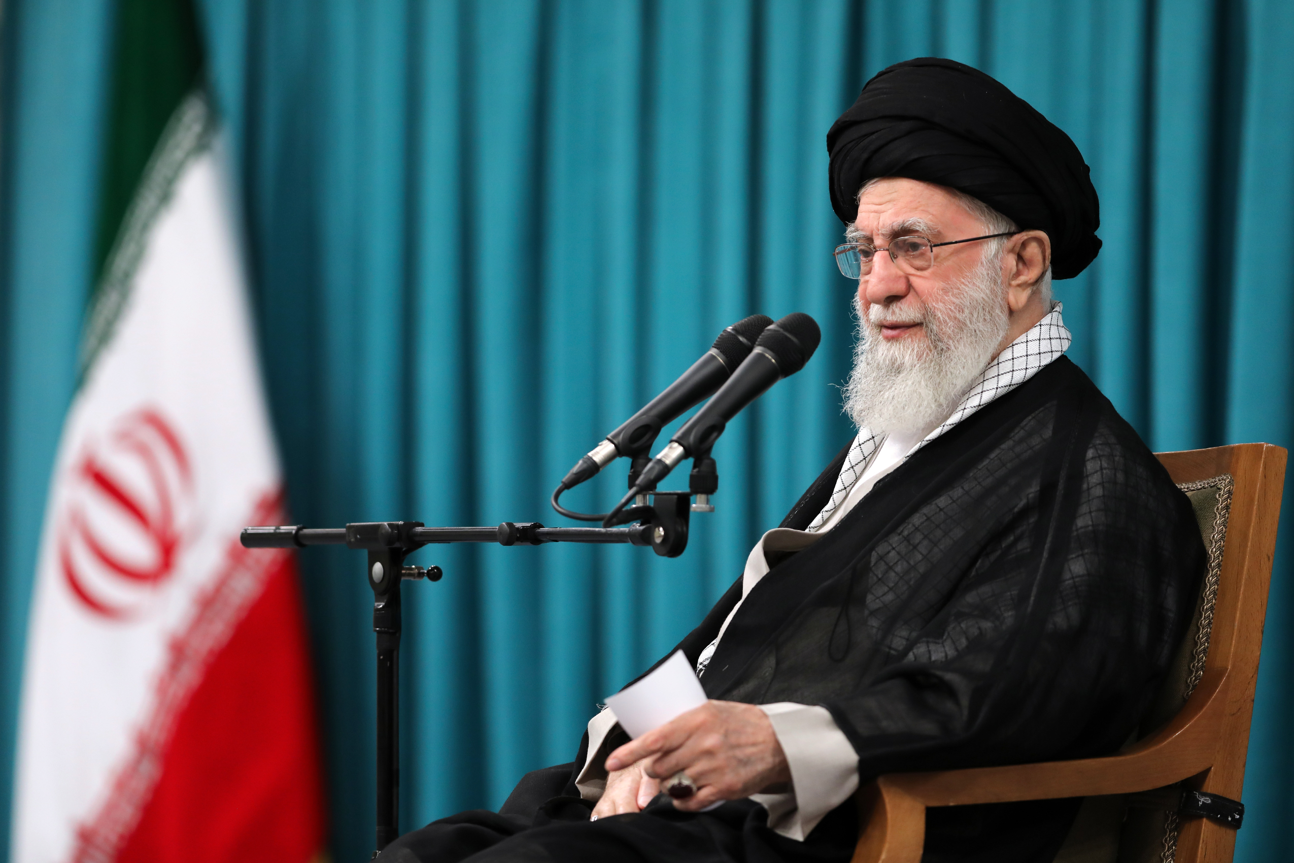عکس ریاست جمهوری خامنه ای