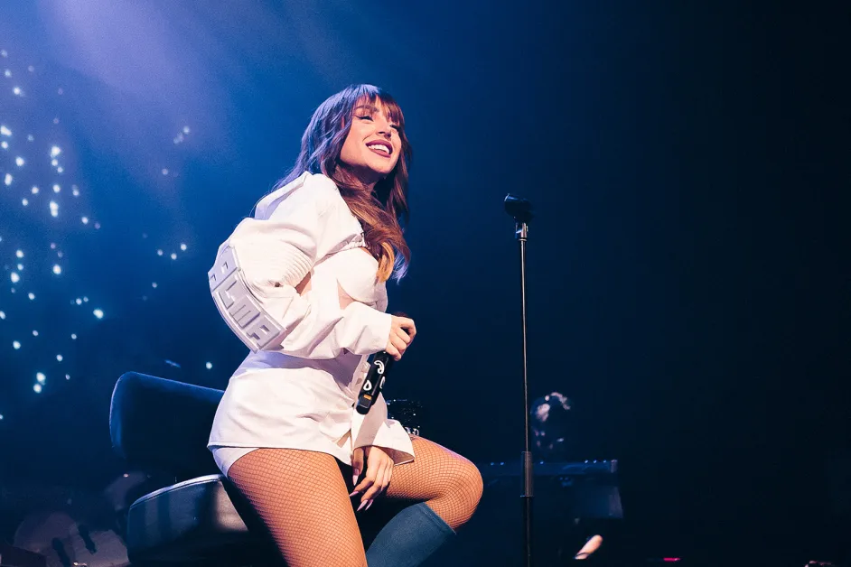 پیج دوست دختر لامین یامال