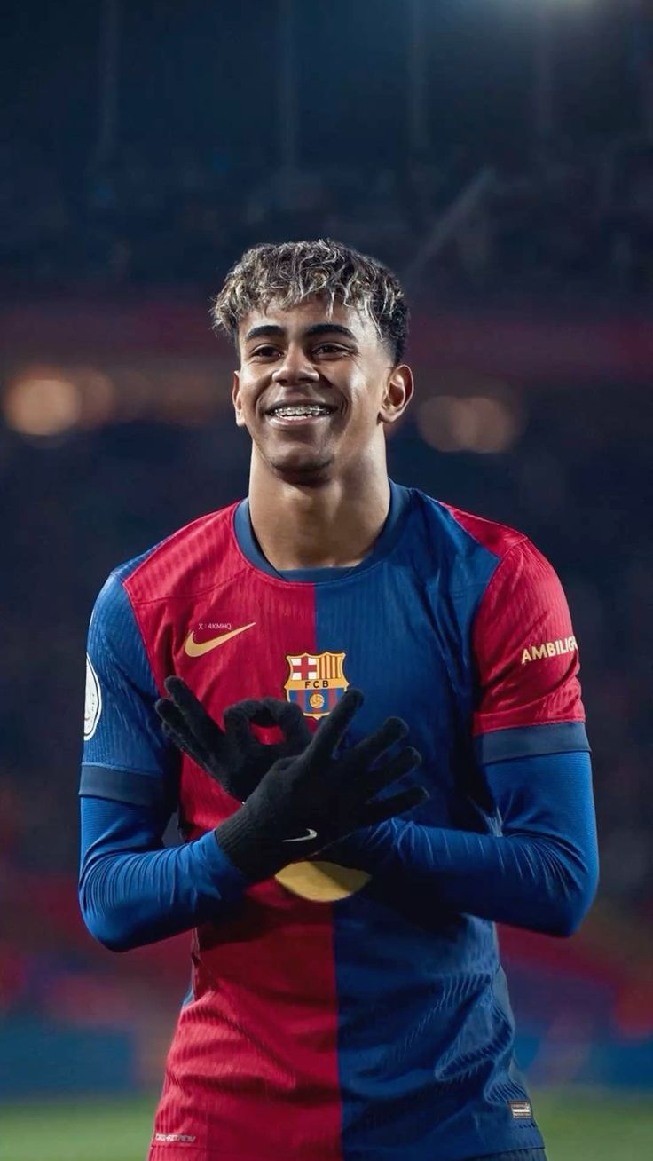 عکس چهره لامین یامال - فوتو فوتبال عکس چهره لامین یامال