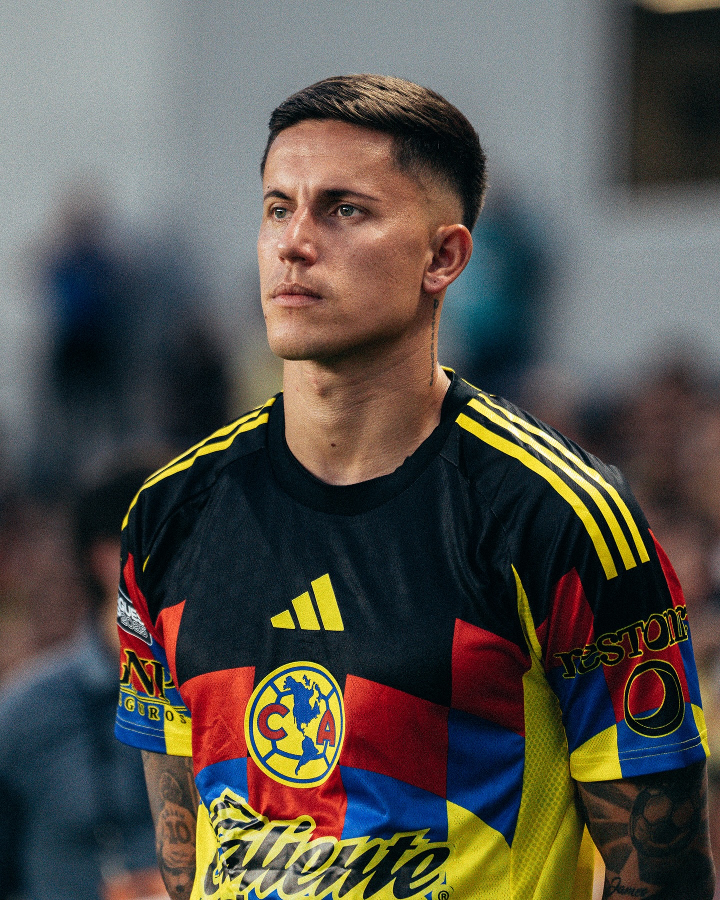 عکس برایان رودریگز - فوتو فوتبال عکس برایان رودریگز