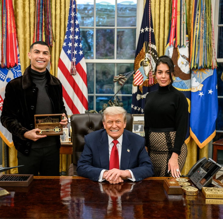 عکس های جورجینا در کاخ سفید