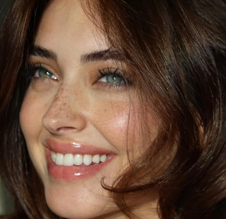 عکس کیمیا حسینی مدل ایرانی