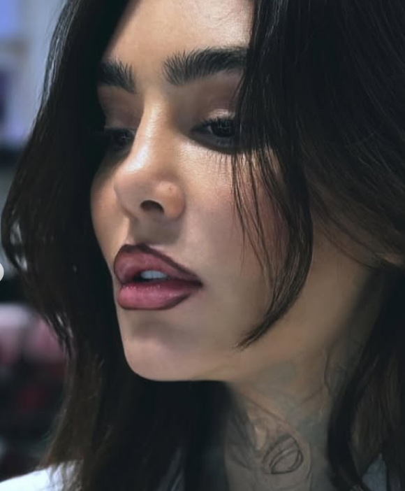 سحر قریشی شهوانی سحر قریشی شهوانی