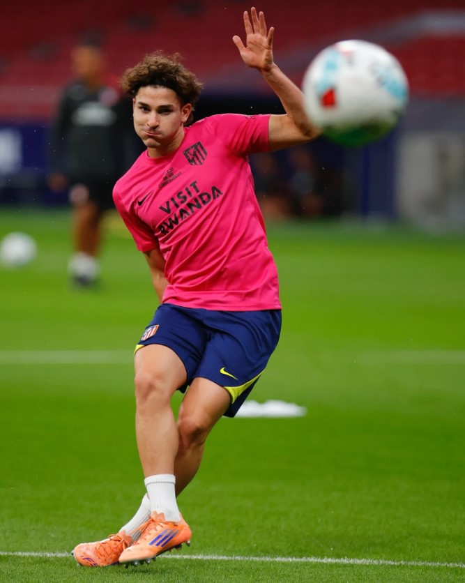 جولین آلوارز