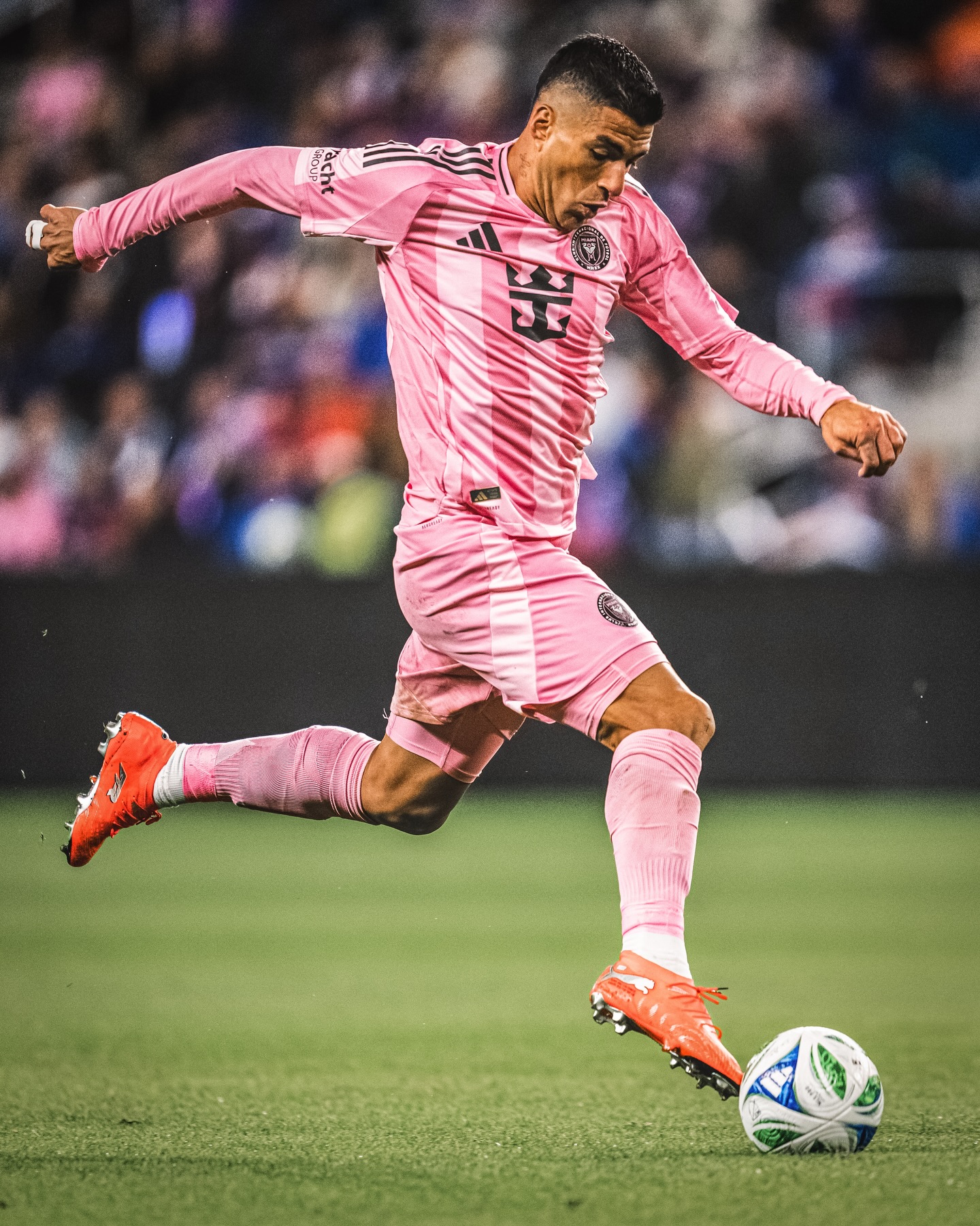 عکس لوییس سوارز - فوتو فوتبال عکس لوییس سوارز