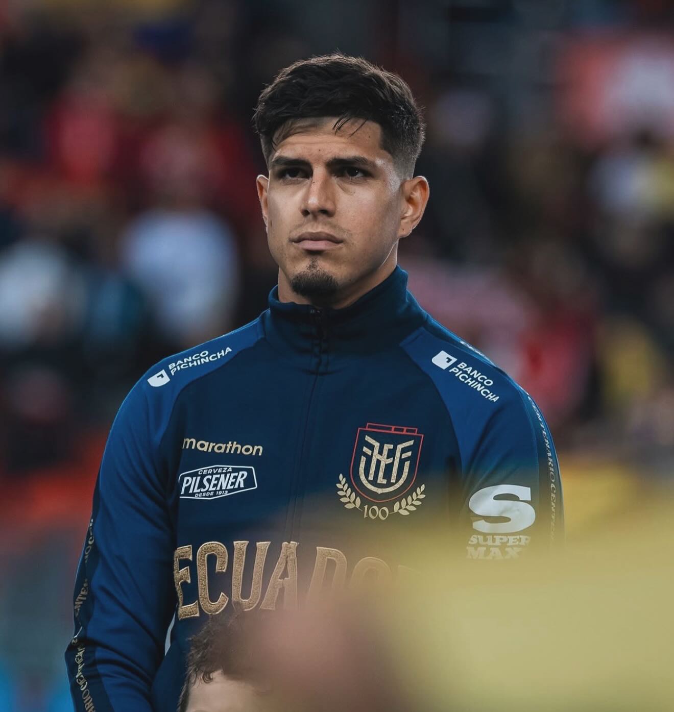 عکس پیرو هینکپیه - فوتو فوتبال عکس پیرو هینکپیه