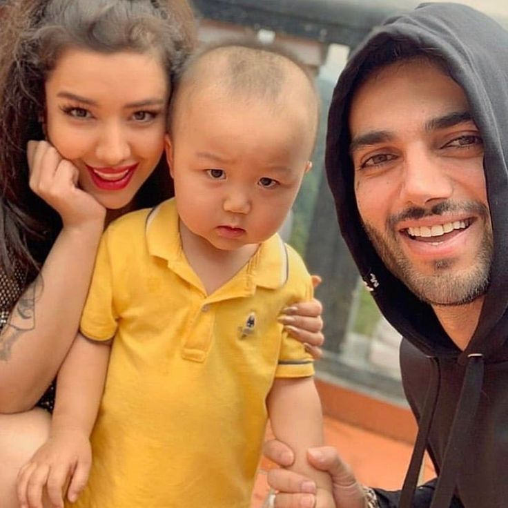 نیلی و پویان