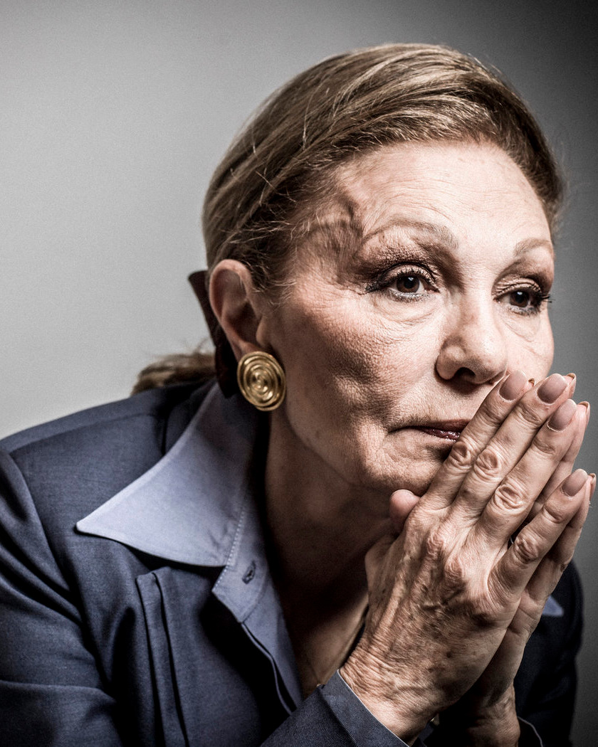 عکس فرح دیبا - فوتو فوتبال عکس فرح دیبا