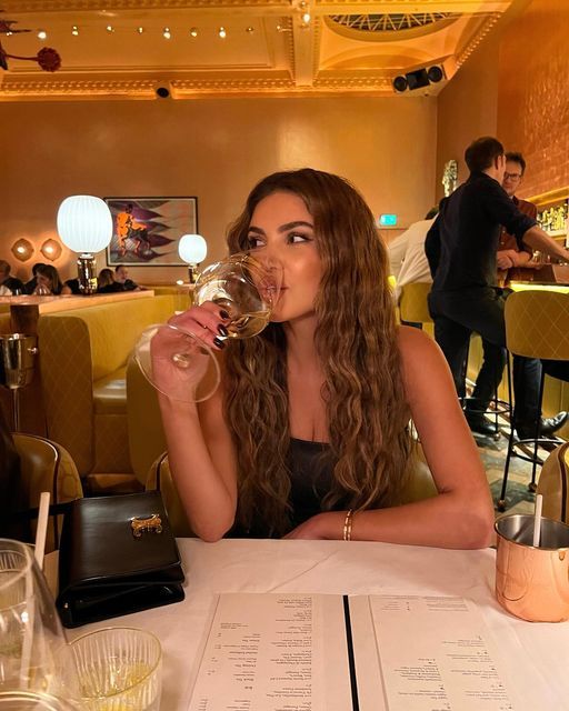 کون نگین میرصالحی کون نگین میرصالحی