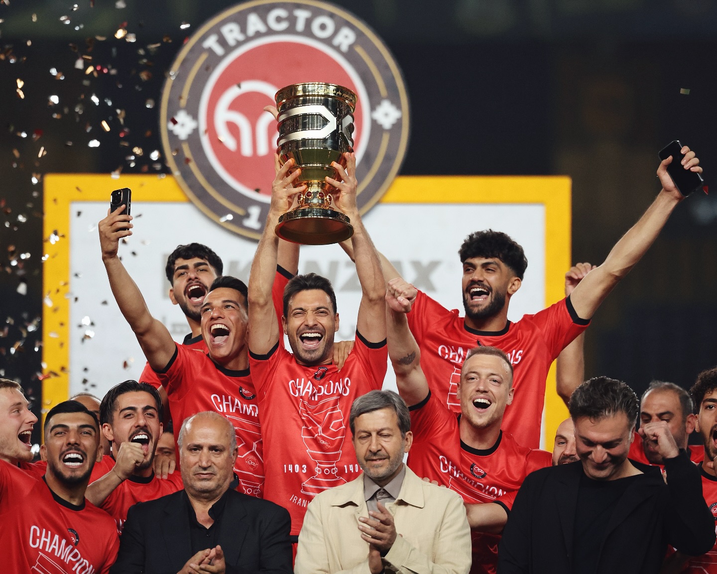 عکس کاپیتان شجاع