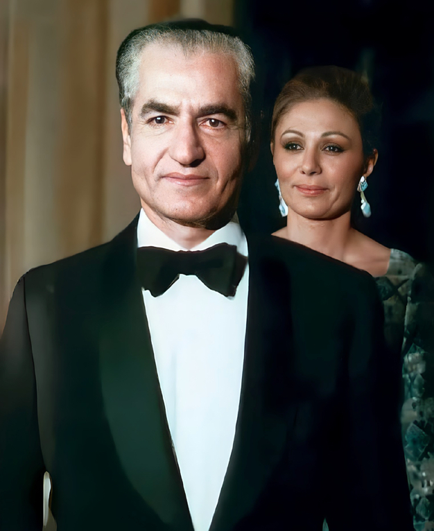 عکس فرح پهلوی با شاه - فوتو فوتبال عکس فرح پهلوی با شاه