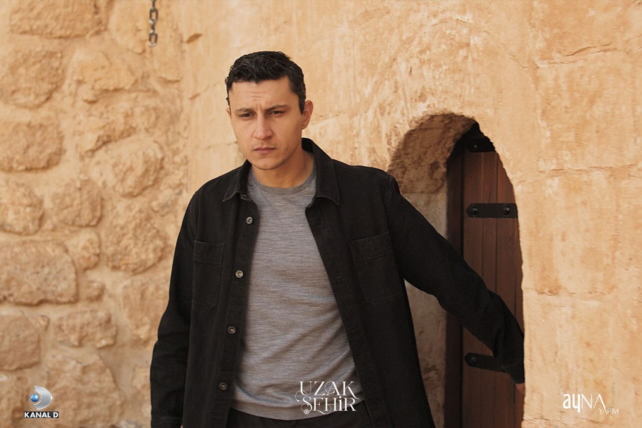 قسمت سی و هفت سریال شهر دور