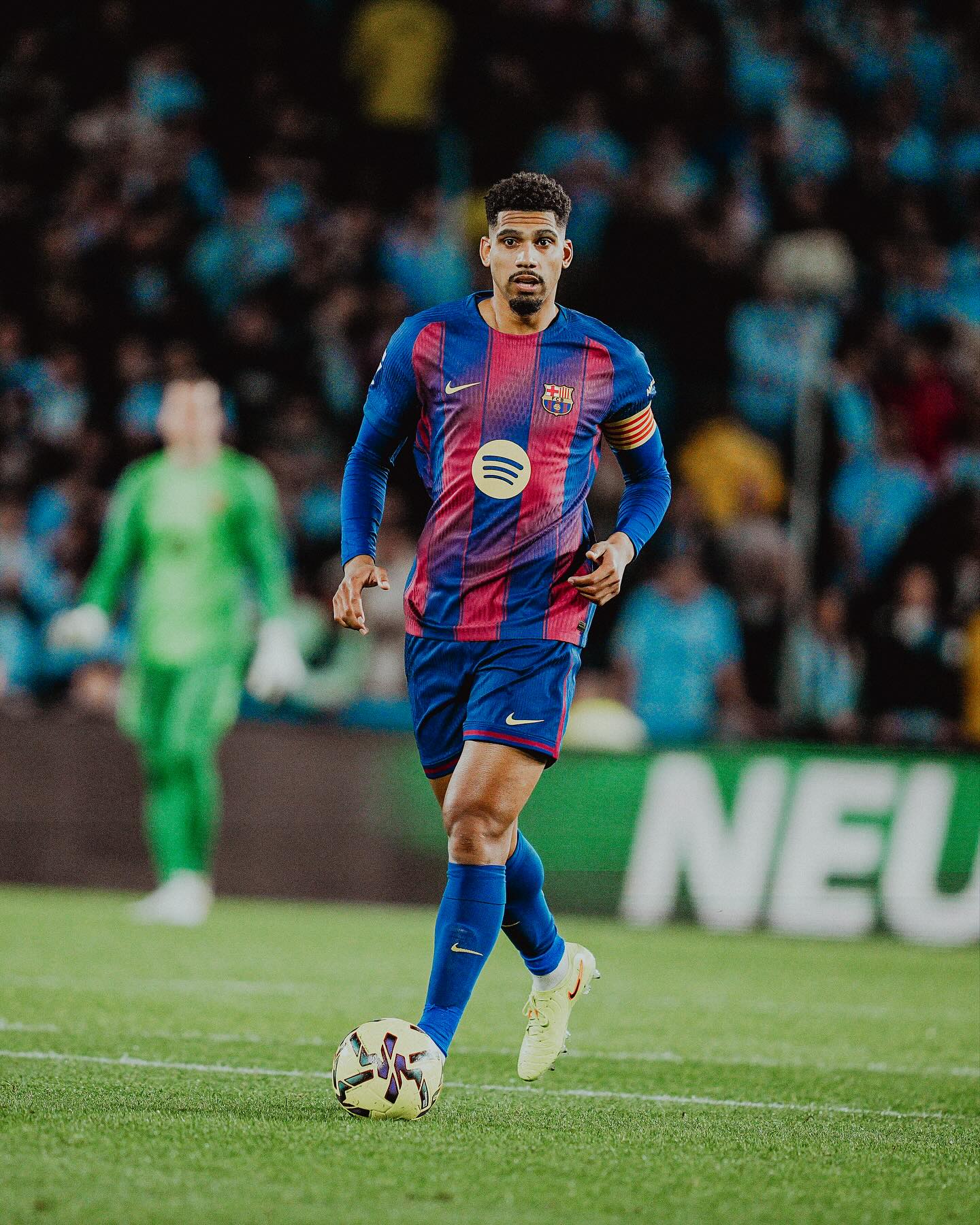 عکس رونالد آرائوخو - فوتو فوتبال عکس رونالد آرائوخو